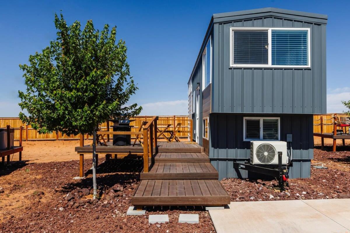 Modern Home With Private Hot Tub Apple Valley Kültér fotó